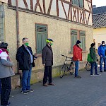 Die anwesenden GLB-Mitglieder diskutierten, wie man Fußgänger-, Rad- und (gebremsten) Autoverkehr in Einklang bringen kann: Wird man Einbahnstraßenregelungen benötigen?