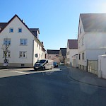 ... mit dem zufließenden Autoverkehr - wie war das mit den Verkehrskonzept???